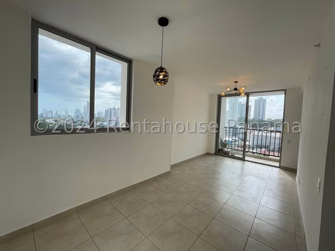 VENTA DE APARTAMENTO EN 12 DE OCTUBRE MCD25-2508