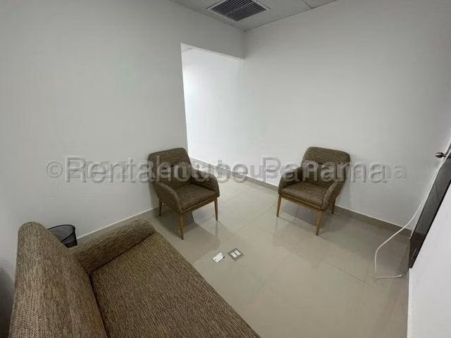 VENTA DE OFICINA EN AVENIDA BALBOA MCD25-6096