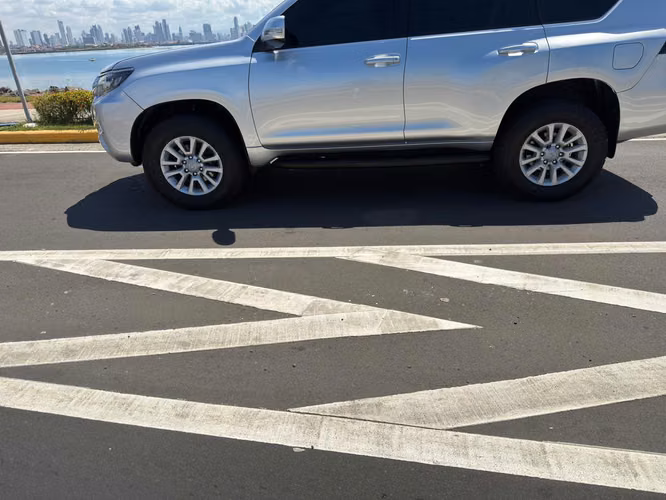 Toyota Land Cruiser Prado VX 2016