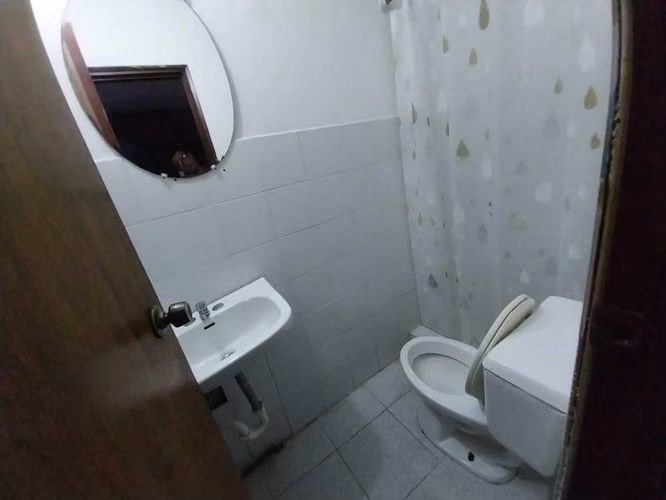 Se ofrece hospedaje