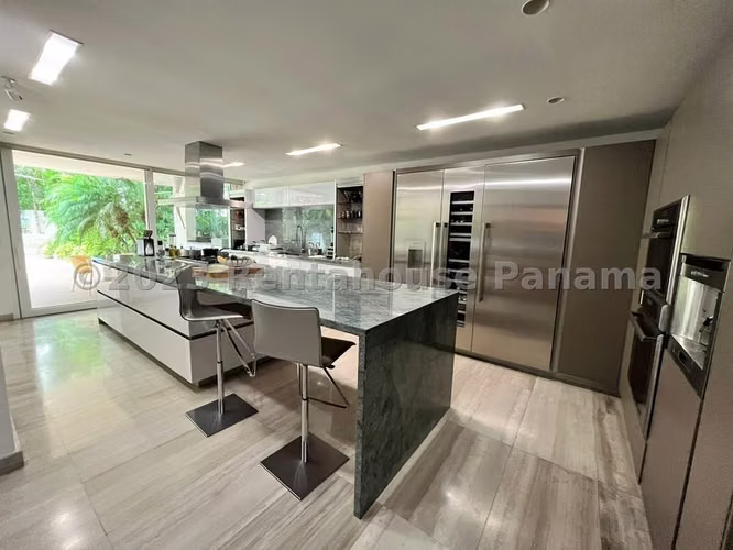 vendo casa en costa sur costa esmeralda OF 23-6001