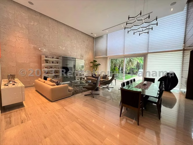 vendo casa en costa sur costa esmeralda OF 23-6001
