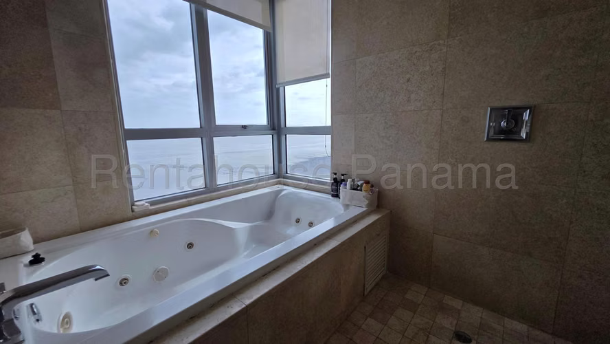 Apartamento en Alquiler en Costa del Este RJ