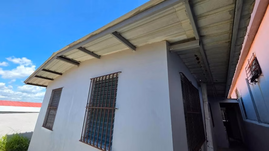 Se Vende Casa e Villa Lucre - Imagen 12