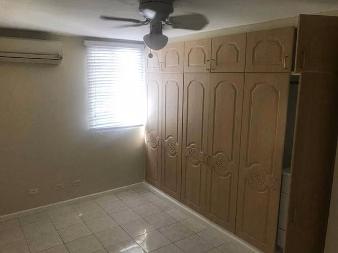 Melissa Foster Luxury rents apartment in PH Albrook Park MF629