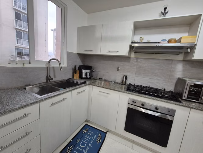 SE VENDE APARTAMENTO REMODELADO EN TORRES DE VERSALLES II COSTA SUR
