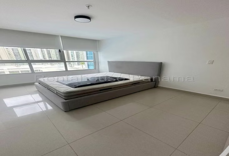 Venta de apartamento en Costa del Este   AK