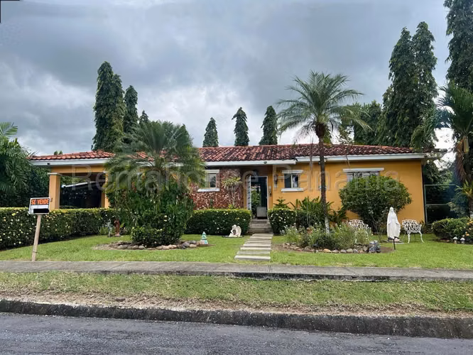 Casa en venta Punta Chame EH