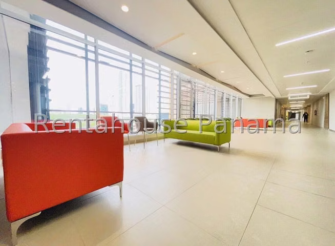 Oficina o Consultorio en venta en Costa del Este Town Center 26YCG2227