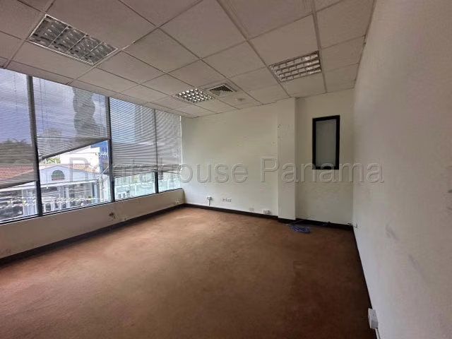 Alquiler de oficinas en Obarrio $14xM2 - Imagen 7