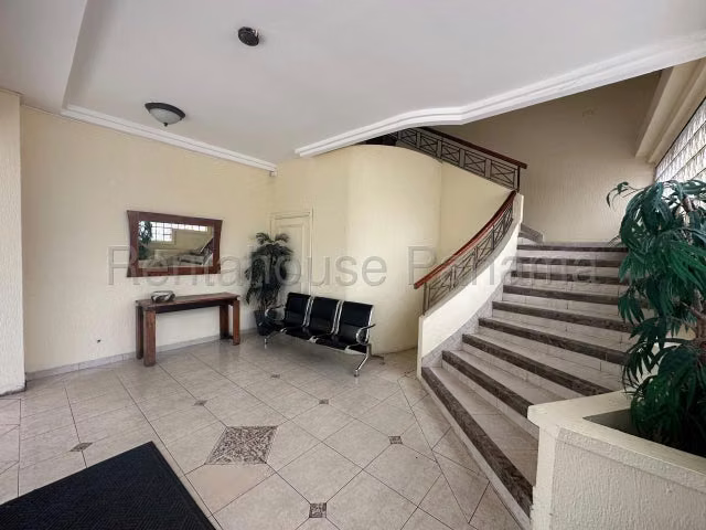 Alquiler de oficinas en Obarrio $14xM2 - Imagen 16