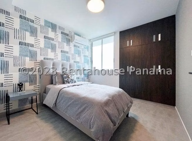 Se Vende Apartamento en Condado del Rey LA26-7507