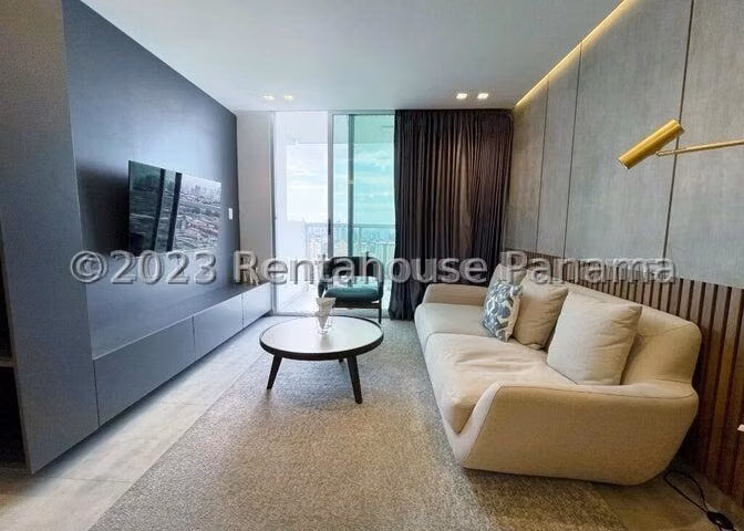Se Vende Apartamento en Condado del Rey LA26-7507