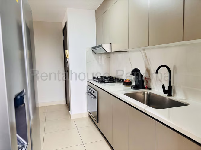 Se Vende Apartamento en Ricardo J Alfaro LA26-7479