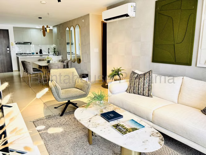 Se Vende Apartamento en Ricardo J Alfaro LA26-7479