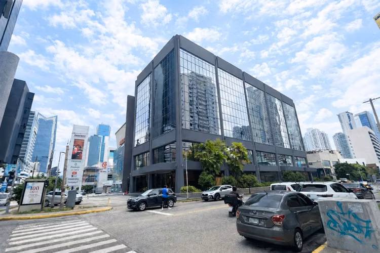 Melissa Foster Luxury is renting an office on Calle 50/Aquilino de la Guardia. MFR1979