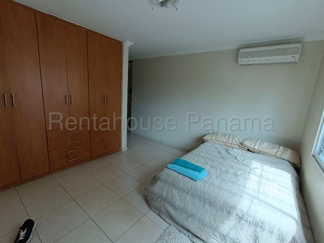 Venta de Amplio Apartamento en Punta Pacifica Ph Costa Pacifica Mts2: 186 PD