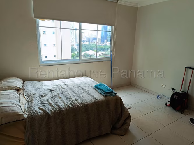 Venta de Amplio Apartamento en Punta Pacifica Ph Costa Pacifica Mts2: 186 PD