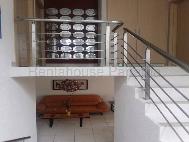 Venta Casa Victoria Paseo del Norte Brisas del Golf 26YCG7532