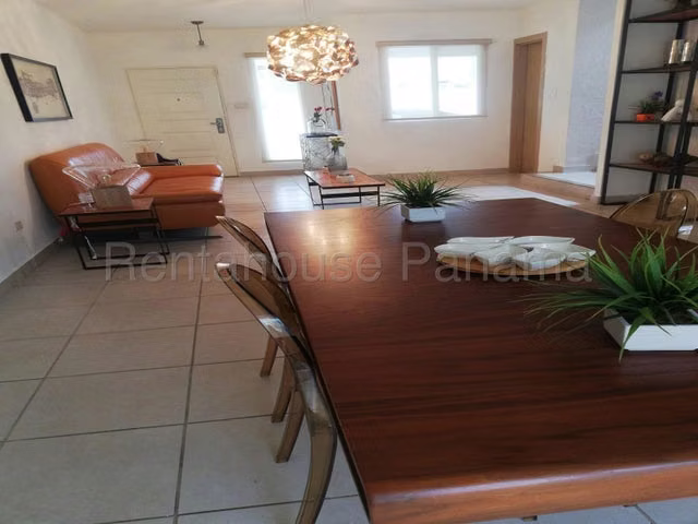 Venta Casa Victoria Paseo del Norte Brisas del Golf 26YCG7532