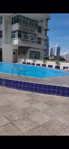 Se vende apartamento en Plaza Edison con 2 estacionmientos - Imagen 12