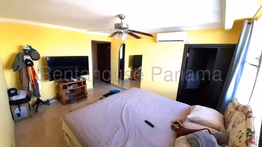 Venta de Apartamento en San Francisco Ph Torres del Golf CCO 26-7186
