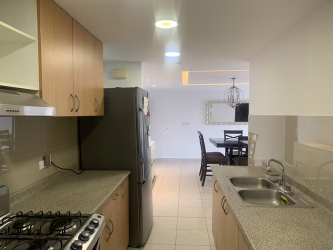 Alquiler de céntrico apartamento de 86m² con linea blanca en Transistmica 26JSS5344