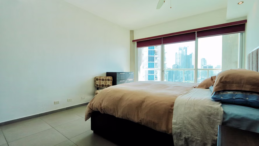 Apartamento en Venta - P.H. Yacht Club - Avenida Balboa - Vista al Mar - Imagen 4