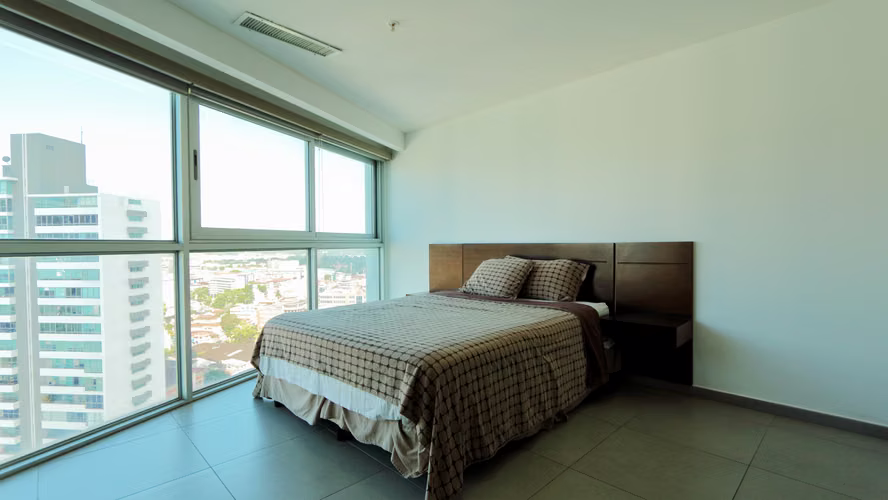 Apartamento en Venta - P.H. Yacht Club - Avenida Balboa - Vista al Mar - Imagen 5
