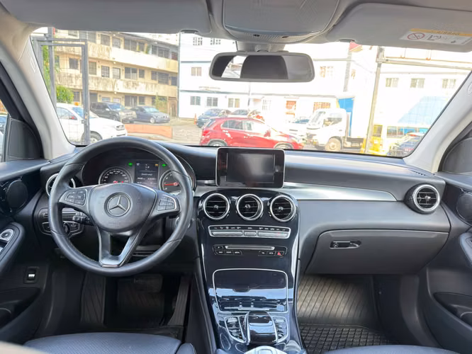 MERCEDES GLC250