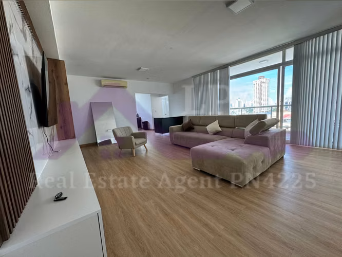 Venta de apartamento en PH Cangrejo Bay en El Cangrejo