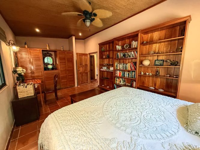Casa en Boquete con Vista a la Montaña