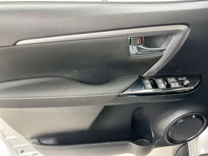 TOYOTA FORTUNER - 2025 - TFXX - Automarket - Imagen 4