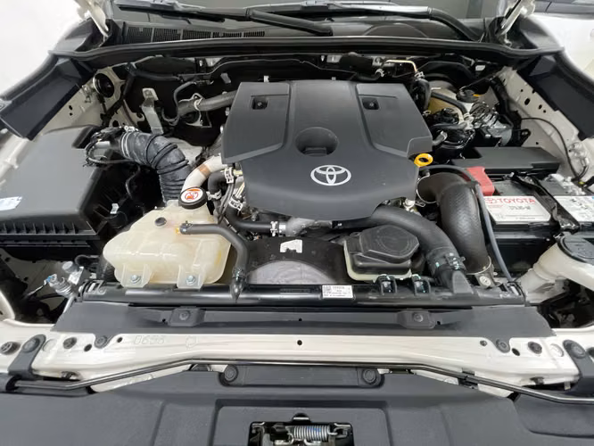 TOYOTA FORTUNER - 2025 - TFXX - Automarket - Imagen 3