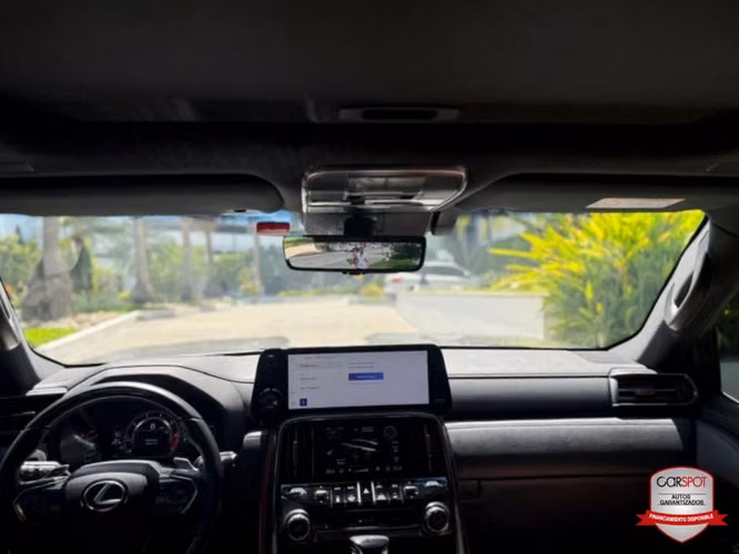 Lexus LX Automática EM8267