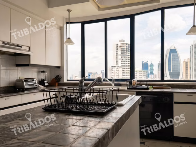 Alquiler de Apartamento en La Cresta PH Elite - Imagen 6