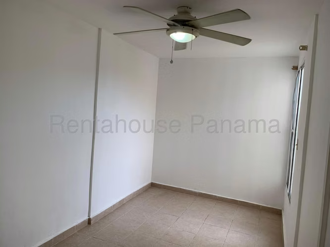 Vendo Casa de 172 m² en PH Dorado Lakes, Condado del Rey 26-7173GG - Imagen 14