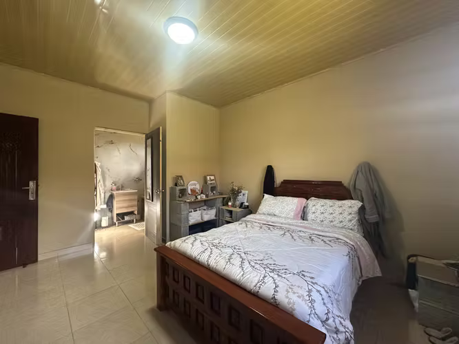 SE ALQUILA CASA CERCADA CON OPCIÓN A COMPRA EN VOLCÁN