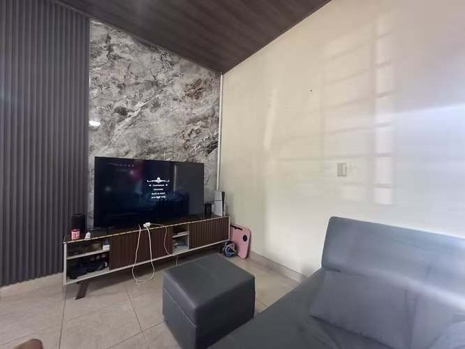 SE ALQUILA CASA CERCADA CON OPCIÓN A COMPRA EN VOLCÁN