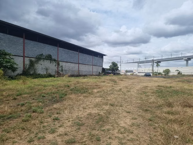 Venta de Terreno en Las Mañanitas, 10,000m2