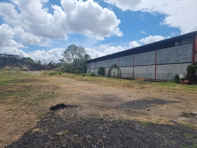 Venta de Terreno en Las Mañanitas, 10,000m2