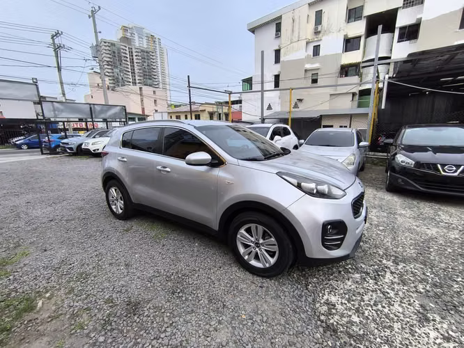 KIA SPORTAGE AÑO 2019 AUTOMATICA, EXCELENTE