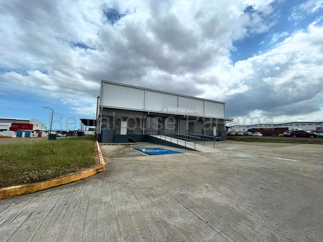 Alquiler de Galera de 1330.36m² con mezzanina, pisos de alta resistencia 26JSS7481