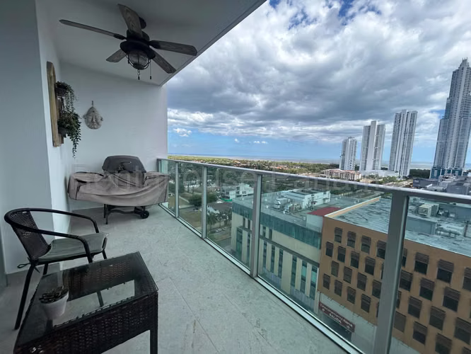 Apartamento En Venta En Costa del Este KC