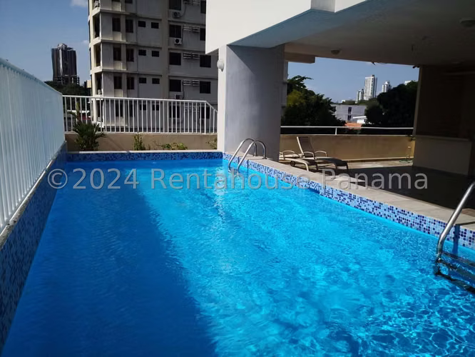 Vendo Apartamento de 143 m² en PH Fairmont Plaza, San Francisco 26-3337GG