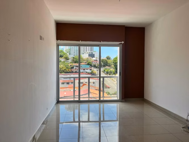Banco vende  PH METRO VIEW, Hato Pintado (d)
