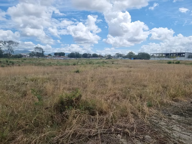 Land for rent in Tocumen, 10,000m²