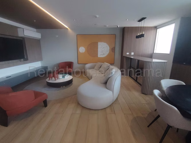 Se Alquila Apartamento en Via España MDV26-7566