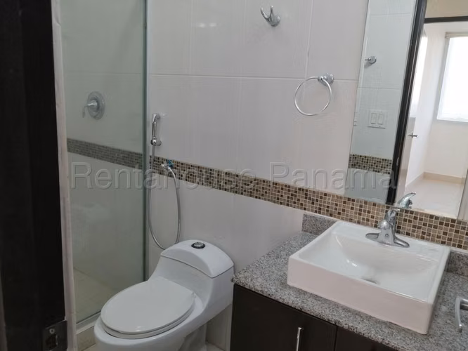 Se Vende Apartamento en Edison Park MDV26-7547