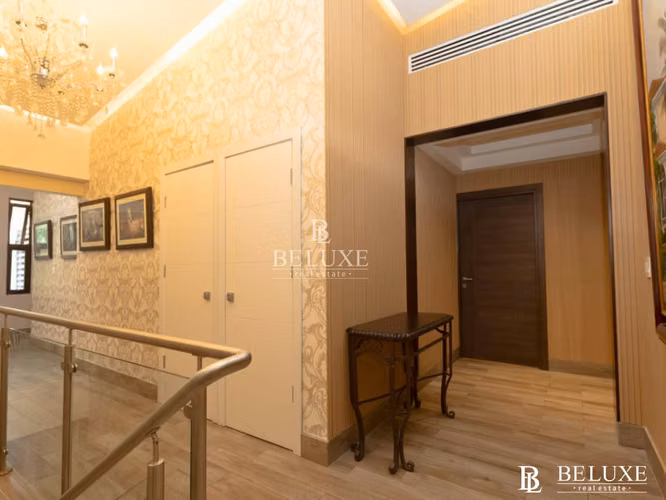 VENTA DE CASA REMODELADA EN ALTOS DEL GOLF (6)